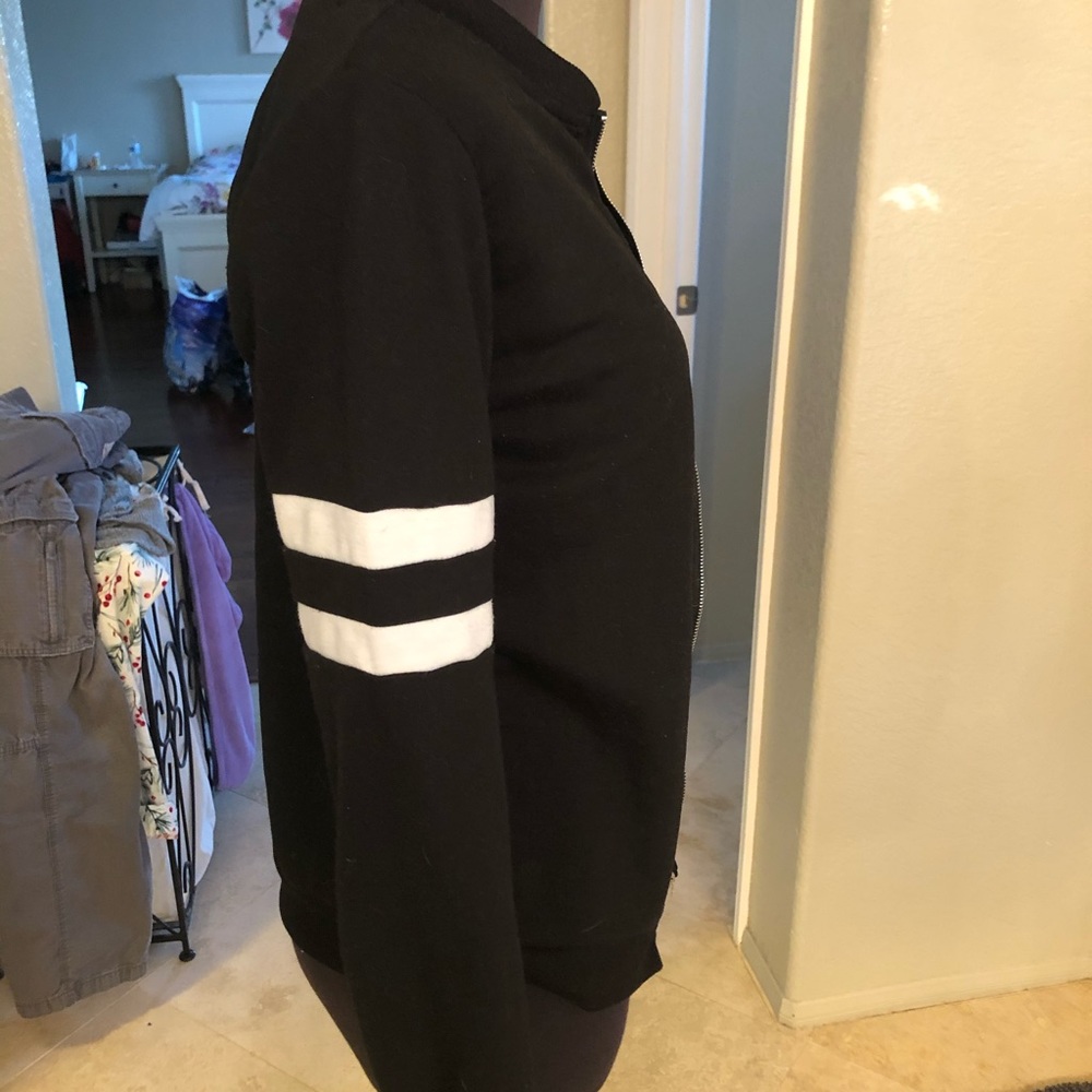 Jacket - Picture 2 of 3